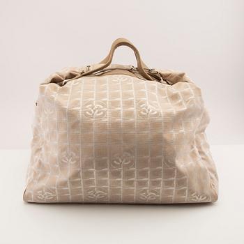 A Chanel bag 21st century.