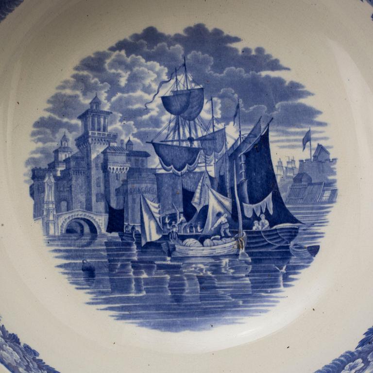 Wedgwood Ferrara Etruria earthenware 4 psc.