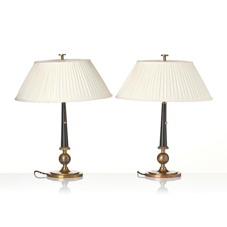 Harald Notini, a pair of table lamps model "15009", Arvid Böhlmarks Lampfabrik, Stockholm, 1930s.