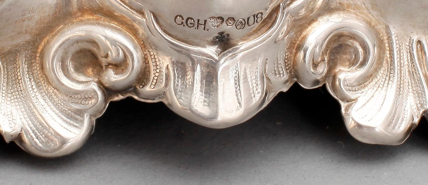 LJUSSTAKAR, ett par, silver, barockstil, CG Hallberg Stockholm 1946.