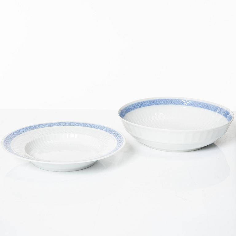 Royal Copenhagen, mat- och kaffeservis, 62 delar, porslin, "Blå Vifte", Danmark.