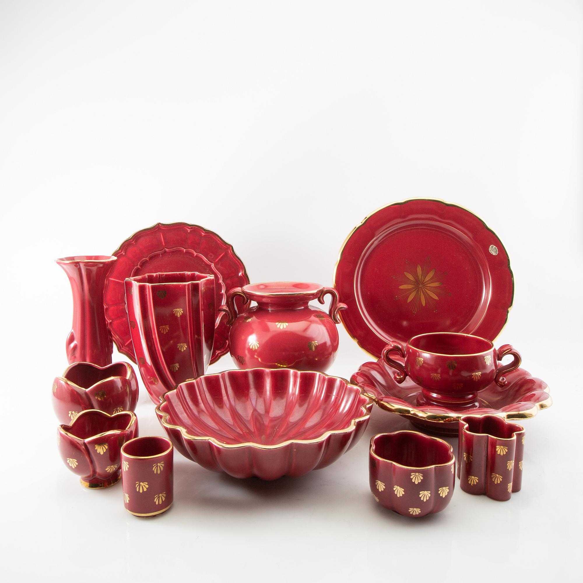 Arthur Percy, 30 pieces, "Rubin", Gefle, mid-20th century.