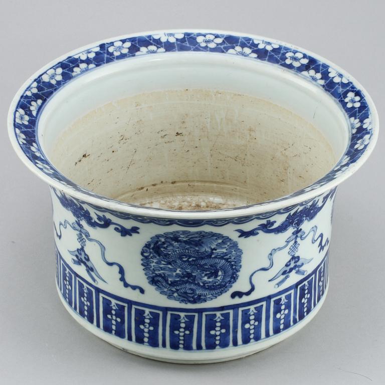 YTTERFODER, porslin, Kina, 1800/1900-tal.