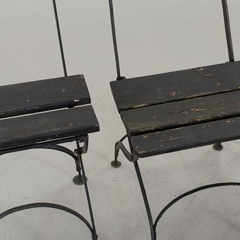 TRÄDGÅRDSSTOLAR, 4 st snarlika, 1900-talets första hälft.