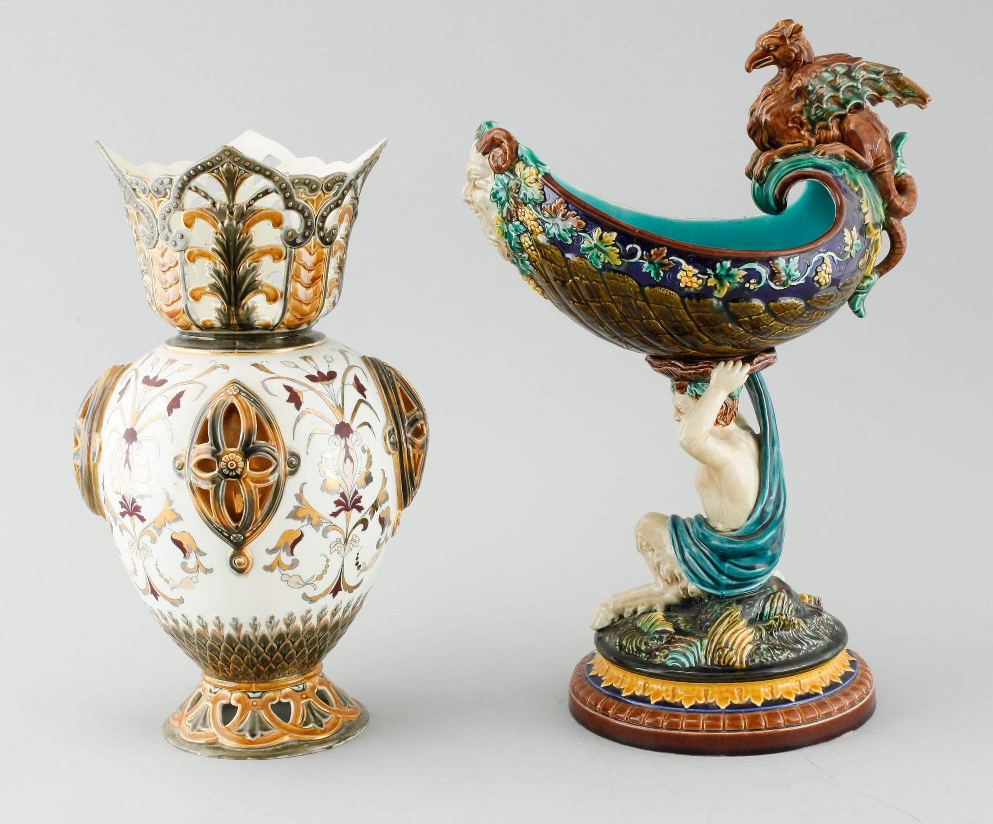 A majolica vase and bowl from Rörstrand, around the year 1900.