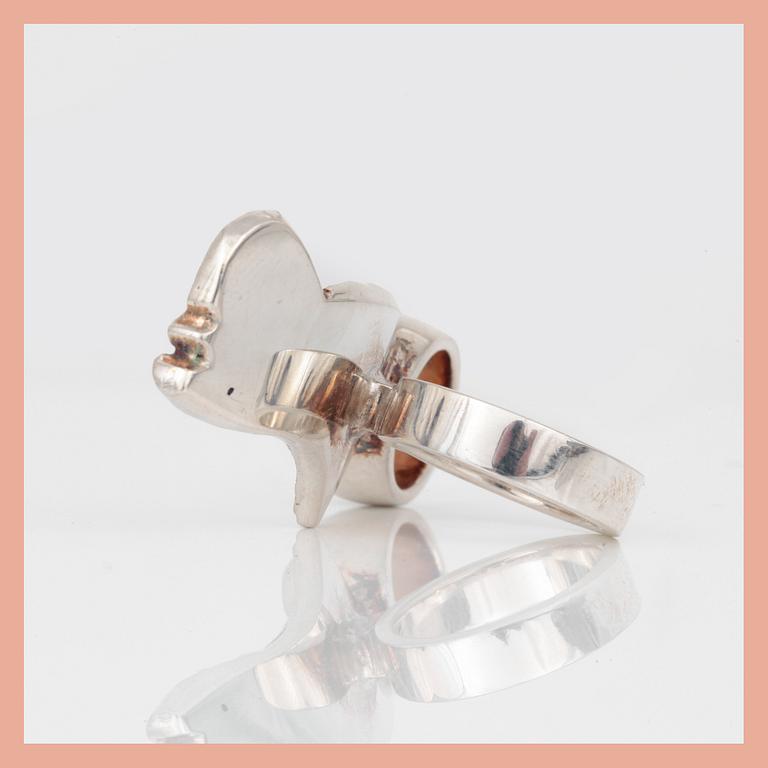 RING, sterling silver, Rolf Karlsson, Grillby, 1992. Total vikt ca 25,27 g.