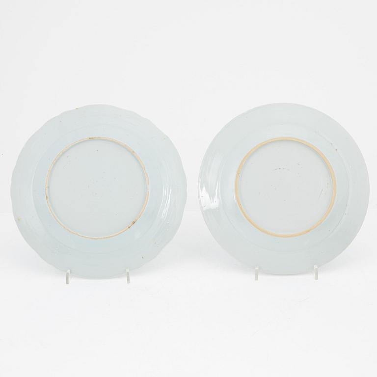 Tallrikar, 8 st (6+2), kompaniporslin, Kina, Qingdynastin, Qianlong (1736-95).