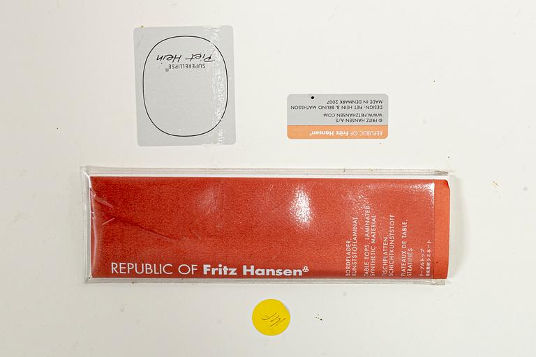 A BRUNO MATHSSON & PIET HEIN "SUPERELLIPS" TABLE, Fritz Hansen, Denmark 2007.