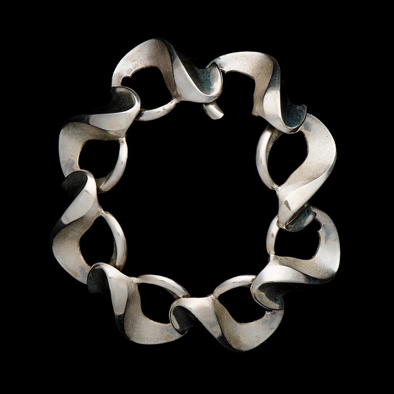 MATTI HYVÄRINEN, A BRACELET, sterling silver, Matti Hyvärinen.