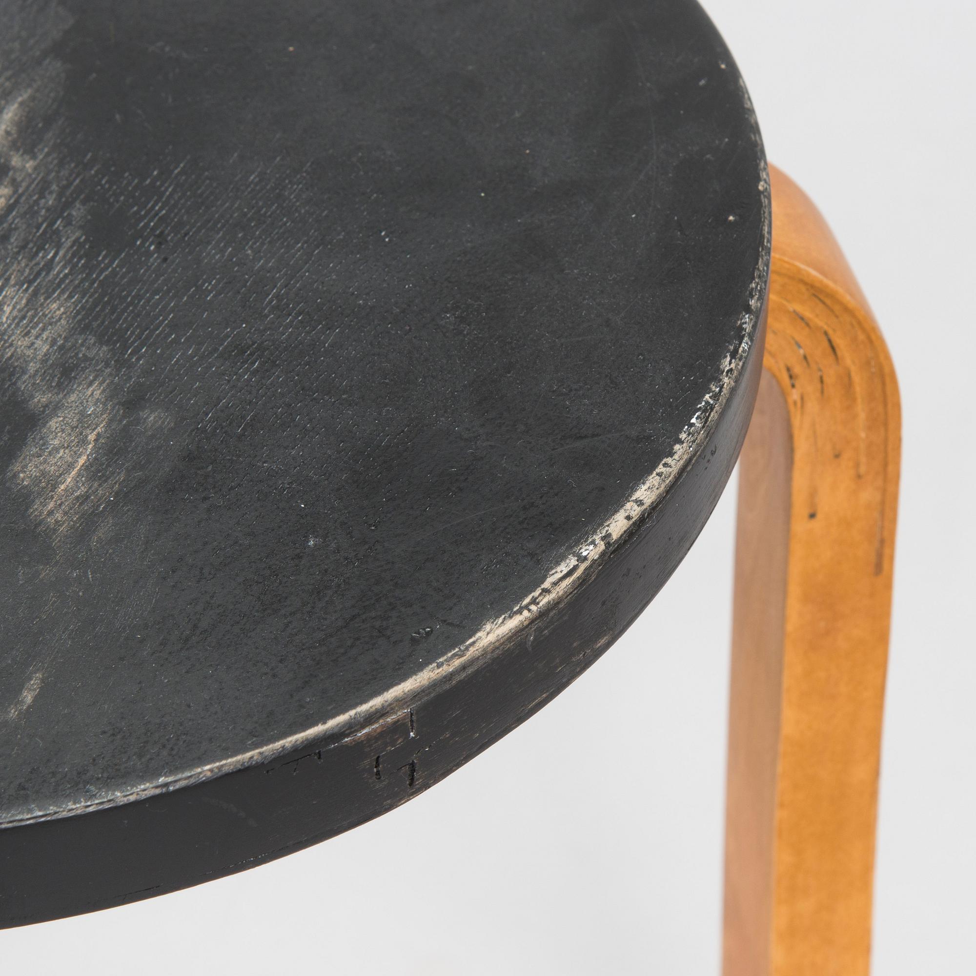 Alvar Aalto, pall, modell 60, för O.Y. Huonekalu- ja Rakennustyötehdas A.B. 1930-tal.