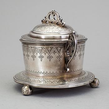 A Russian 19th century parcel-gilt sugar-casket, unidentified makers mark, St. Petersburg 1877.