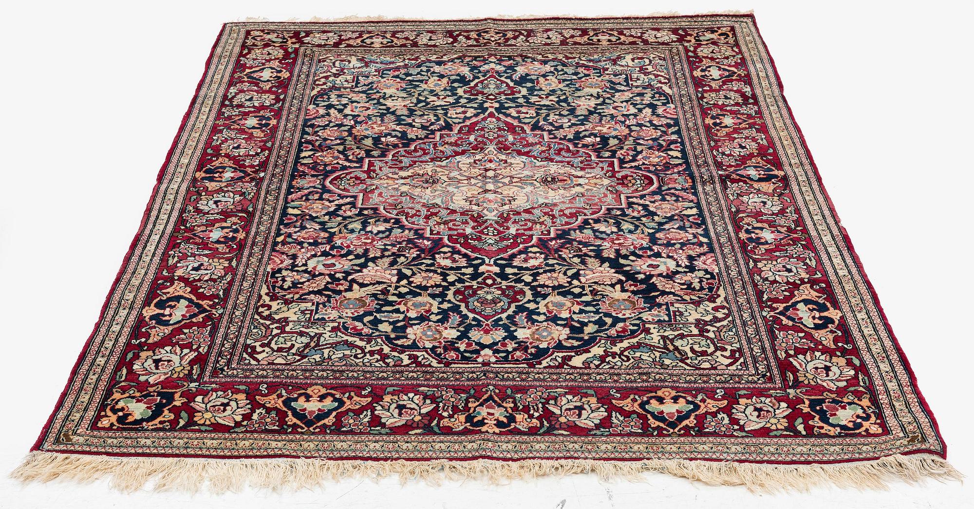 Matta, antik Isfahan, centrala Persien, ca 211 x 142 cm.