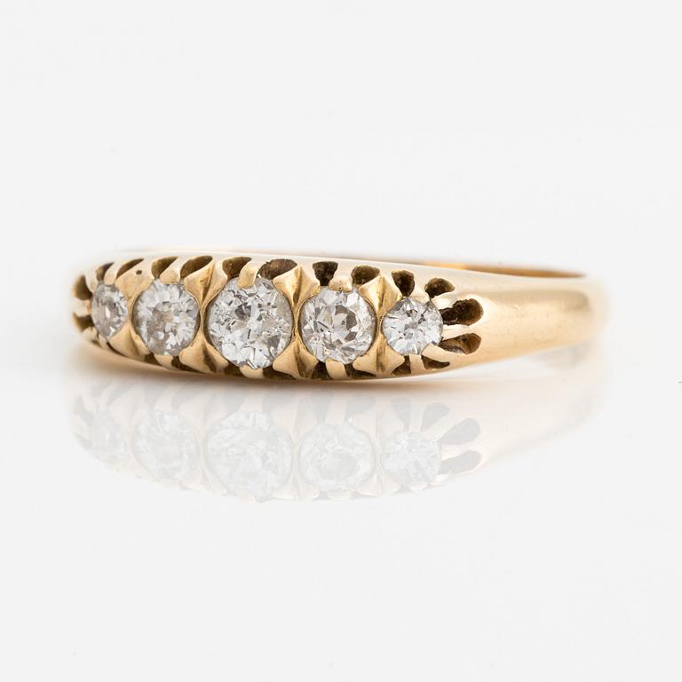 Ring, 18K guld med 5 st gammalslipade diamanter, 1916,
