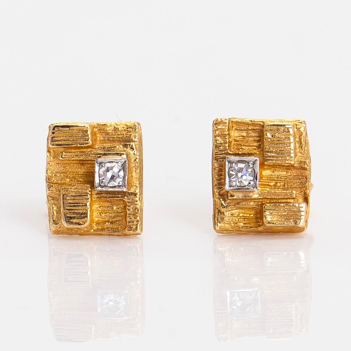 Björn Weckström, örhängen "Thai", 18K guld, diamanter ca 0.04 ct tot. Lapponia.