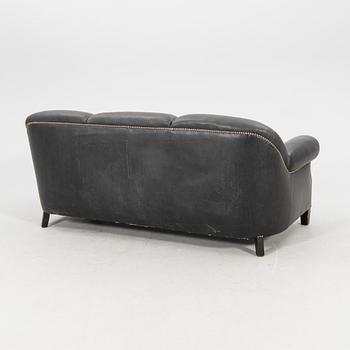 Sofa circa 1900.