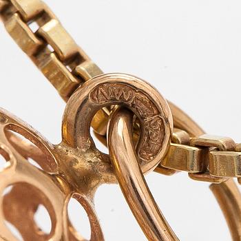 Liisa Vitali, hänge "Leppäkerttu", Westerback, Helsingfors med kedja 14K guld.