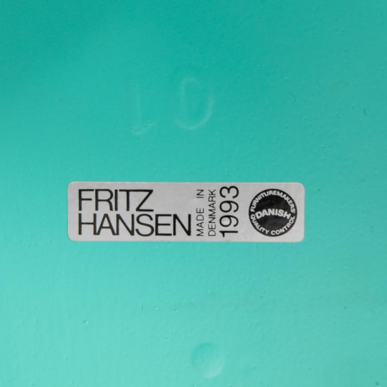 Arne Jacobsen,  stolar 8 st, "Myran", Fritz Hansen, 1993.