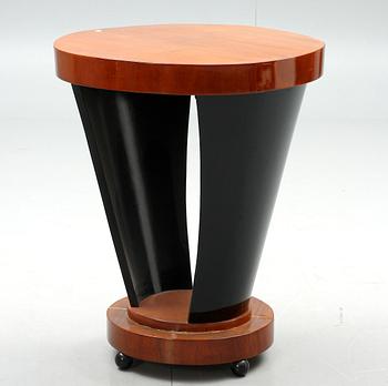 BORD. Art Deco, 1900-talets första hälft.