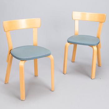 ALVAR AALTO, Two late 20th century  '69' Chairs for Artek,