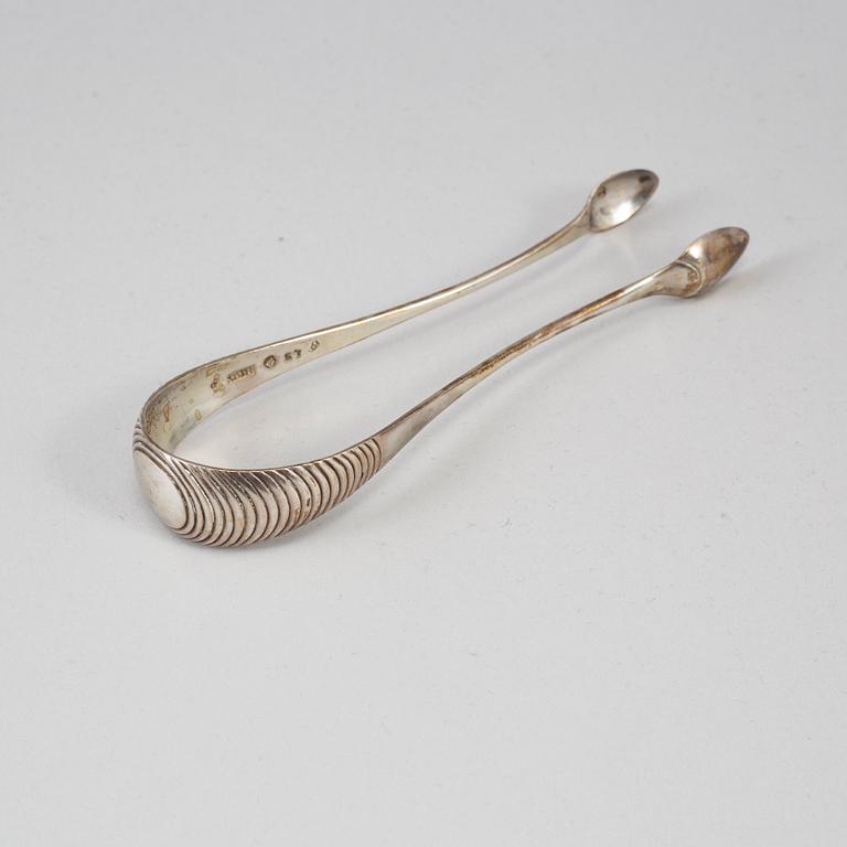 A silver sugar bowl and tongs, Gustaf Möllenborg, Stockholm 1831 and Michael Olof Barkman, Varberg 1824.