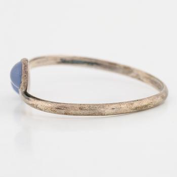 Sterling silver bangle with blue quartz.