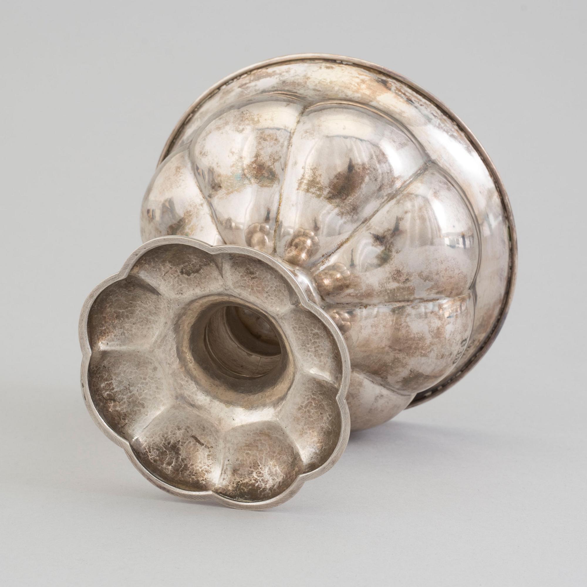 A Finnish parcel-gilt silver bowl, 1880.