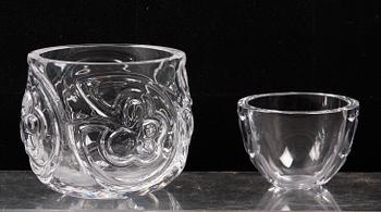 KRISTALLSKÅLAR 2 st, sign orrefors samt kosta.