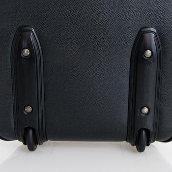 Louis Vuitton, "Pégase 45" resväska.