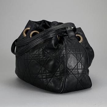 VÄSKA, Dior.