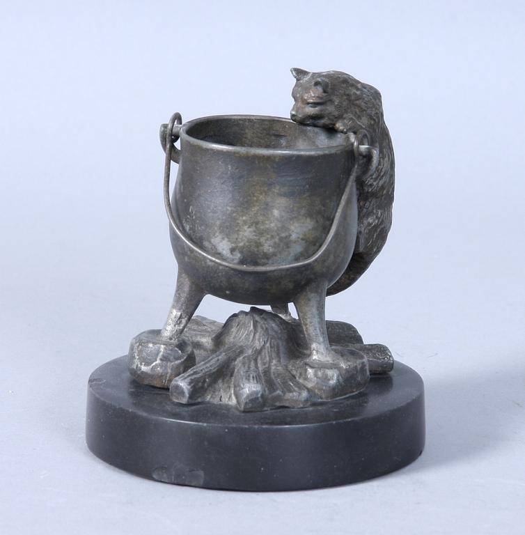 BORDSDEKORATION, patinerad zink, 1800-talets andra hälft.