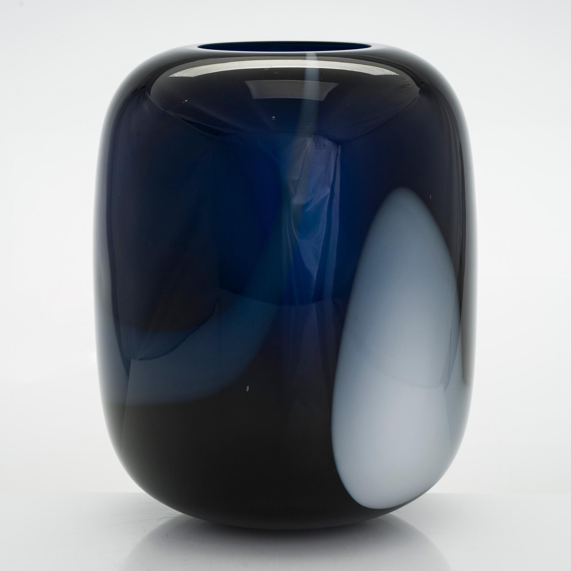 Timo Sarpaneva, maljakko "Blues", signeerattu  Timo Sarpaneva Iittala C 1286 Iittala.