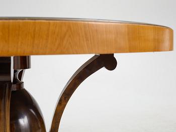 A Swedish Grace table, 1920s/30s.
