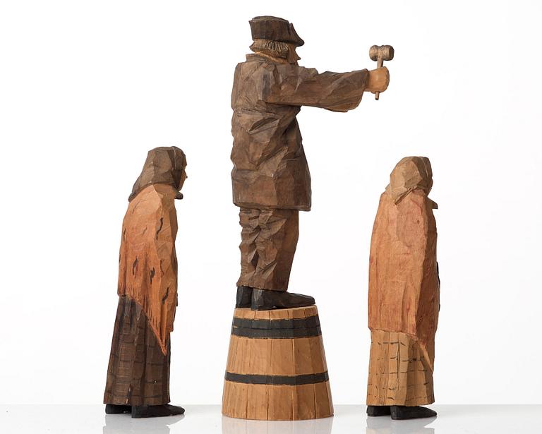 AXEL PETERSSON DÖDERHULTARN, Skulpturgrupp, 7 delar, Signerade och fem daterade 1918.