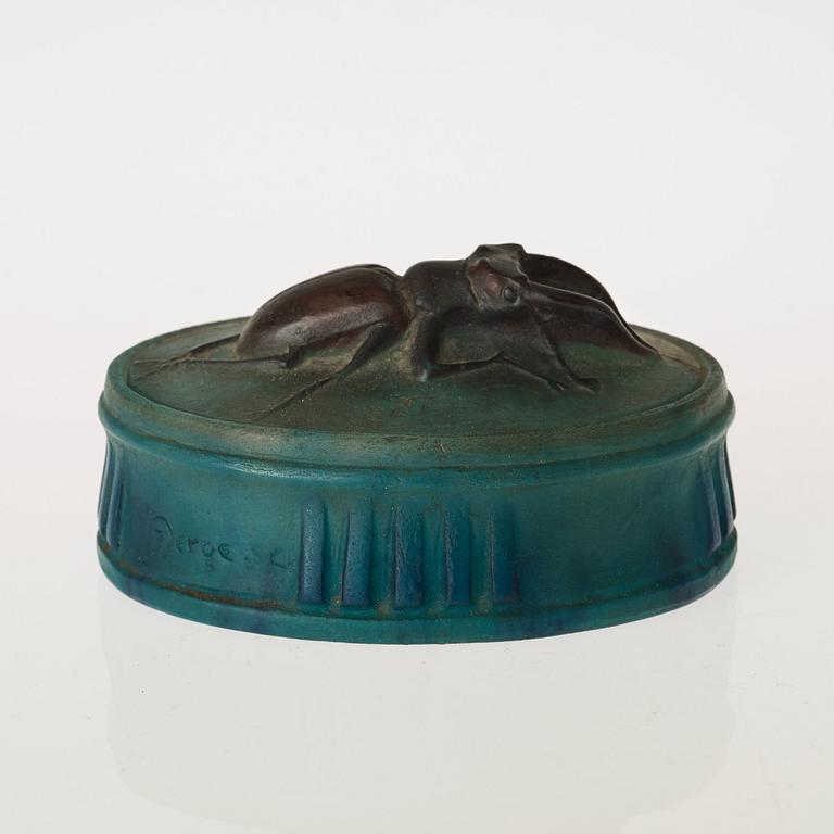 An Almaric Walter & Henri Bergé pate de verre box, France, 1920's.