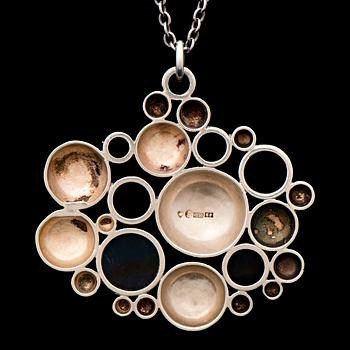 A BÖRJE RAJALIN PENDANT, cabochon cut spectrolites, silver. Kalevala Koru 1982.