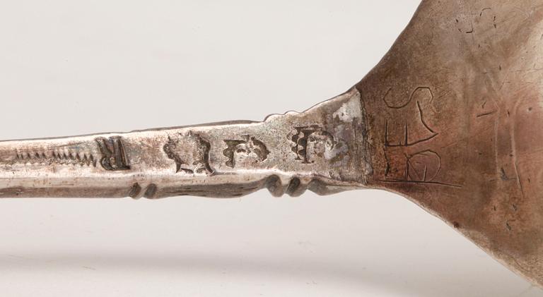 SUPSKED, silver, otydlig mästarstämpel, Stockholm 1705. Vikt ca 41 gram.