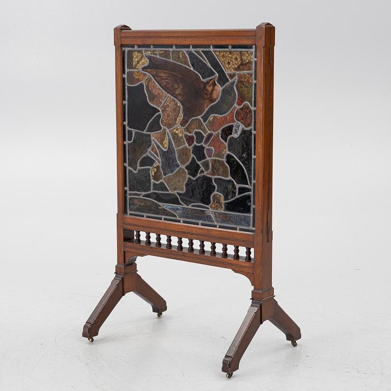 A fire screen, Maple & Co, England, circa 1900.