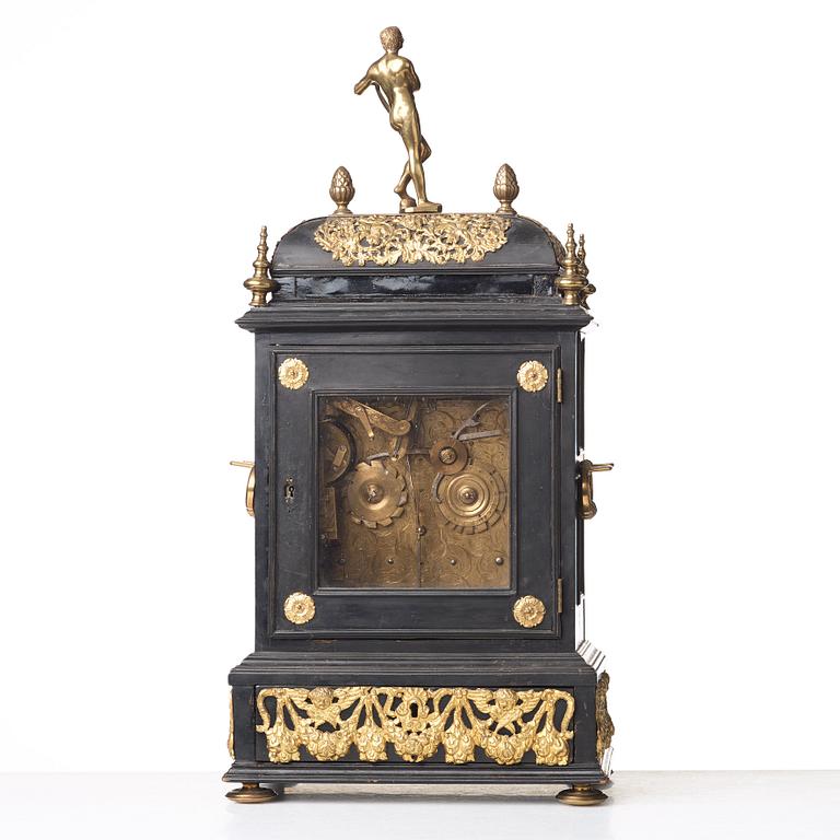 Claudius du Chesne musical table clock (clockmaker in London 1693-1730), circa 1705, Queen Anne.