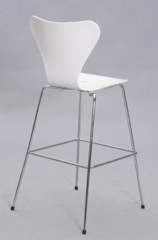 BARSTOL, "Sjuan", Arne Jacobsen för Fritz Hansen.