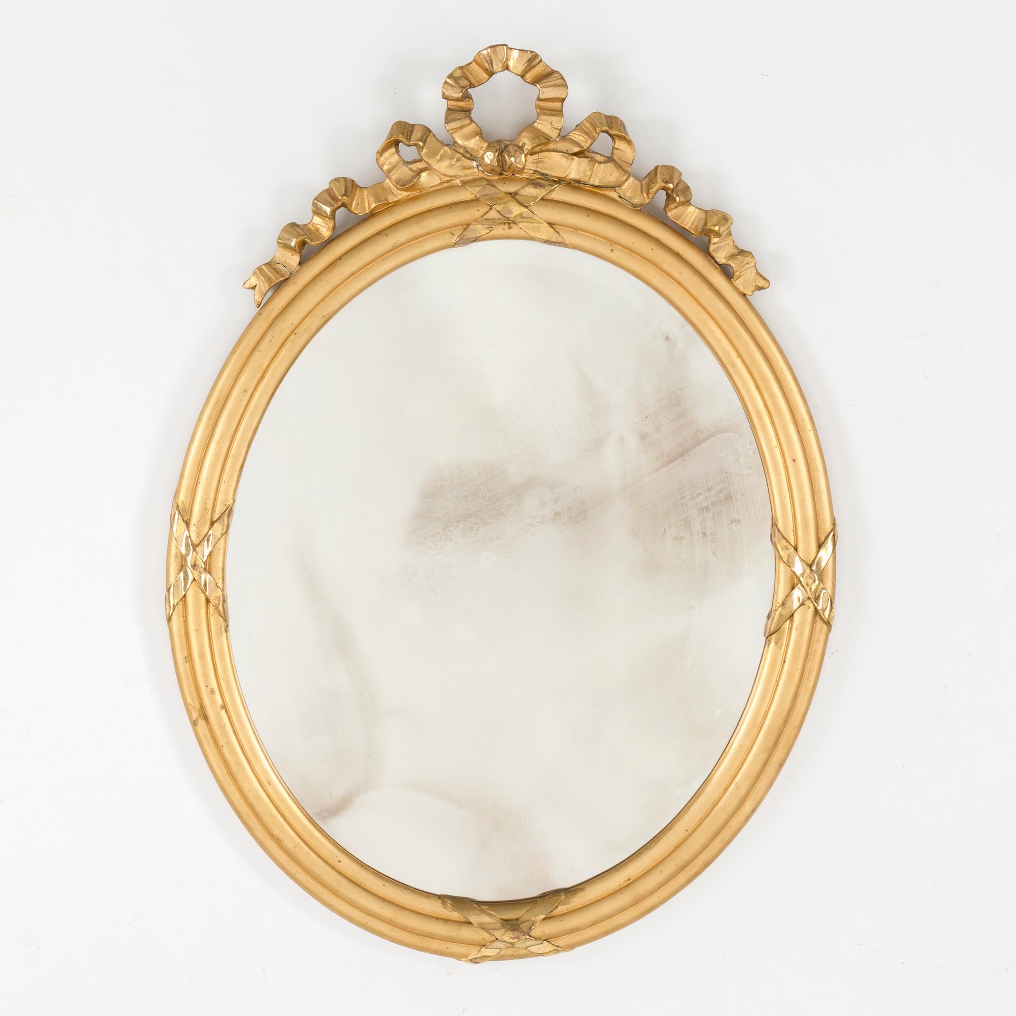 A mid 20th century mirror.