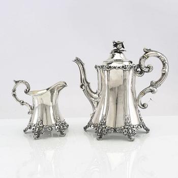 Christian Hammer Kaffekanna och mjölkkanna silver Stockholm 1857.