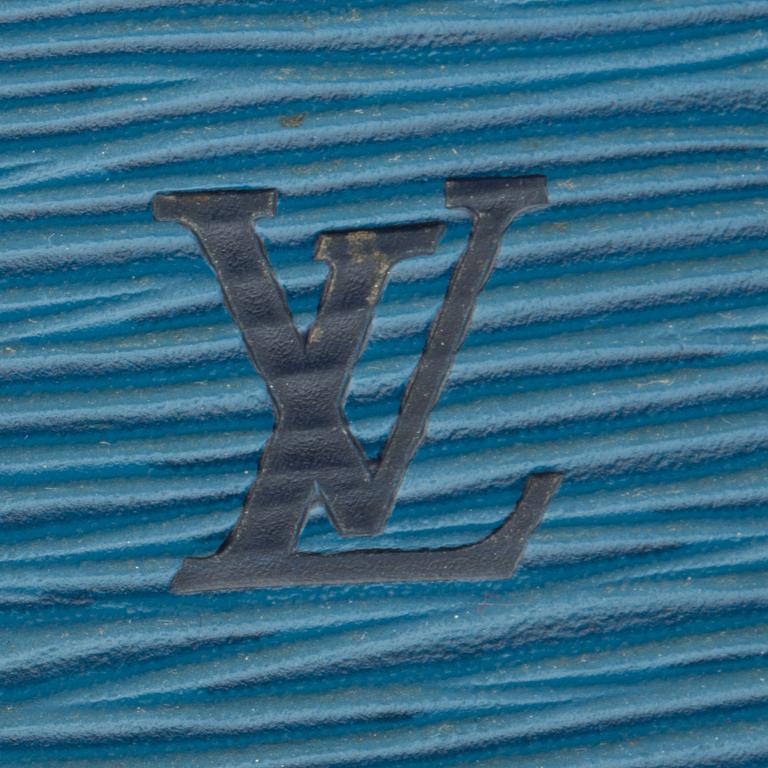 ASKAR, 2st, Louis Vuitton.