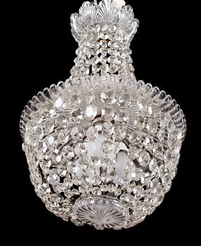 LJUSKRONA, gustaviansk stil, tidigt 1900-tal.  Höjd ca 45 cm.