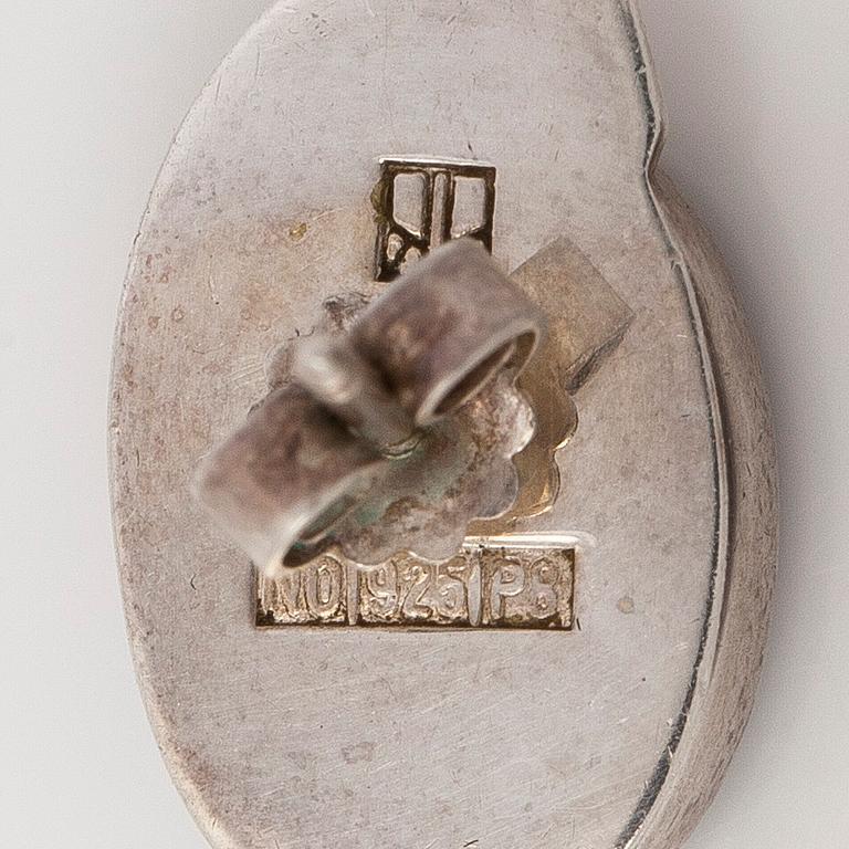 Kaunis Koru, necklace and earrings, spectrolite, silver, 1992.