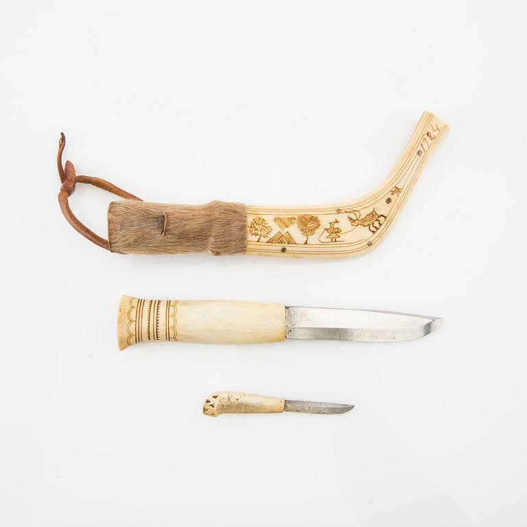 Horn knife, dated 1924.