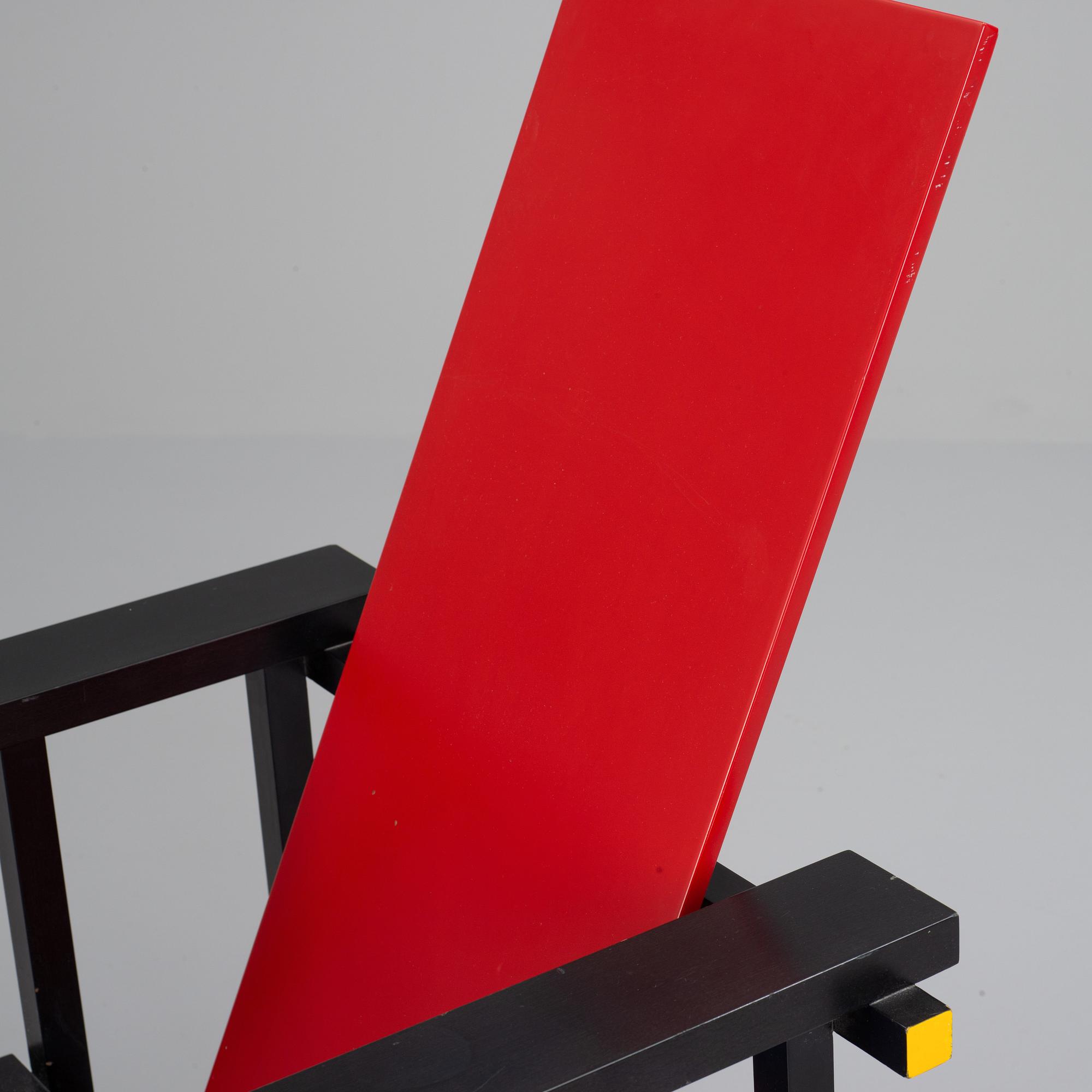 Gerrit Rietveld, easy chair, 'Red and blue chair', Cassina.