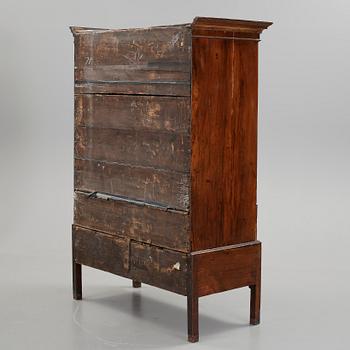 SKÅP, England, 1800-tal.