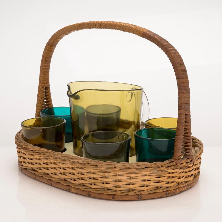 Kaj Franck, a '5601' pitcher and six '5023' drinking glasses for Nuutajäri Notsjö.