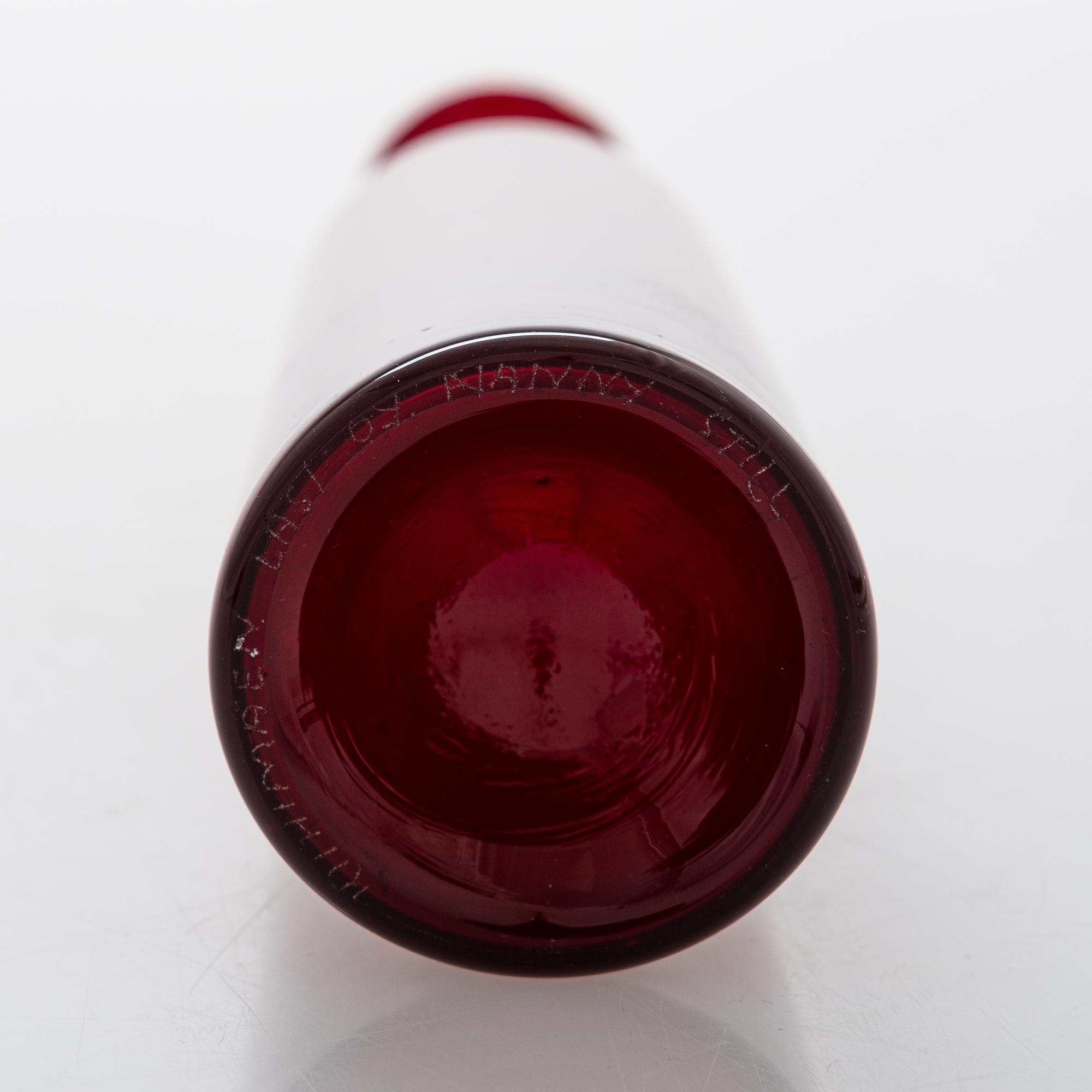 Nanny Still, flaska, signerad Nanny Still, Riihimäen lasi Oy.