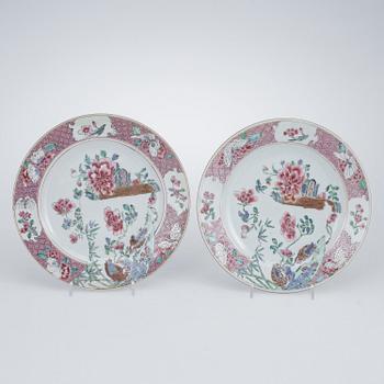 TALLRIKAR, 7 st, porslin, Qianlong, Kina 1700-tal.